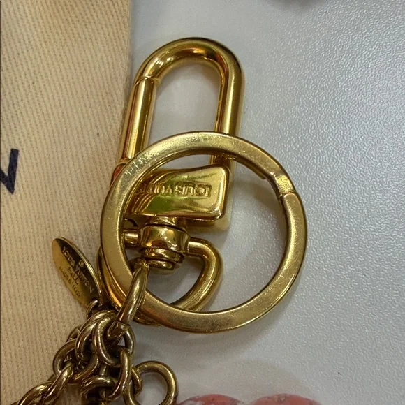 🎀Louis Vuitton Gold and Pink Key Holder/bag charm - Picture 10 of 12